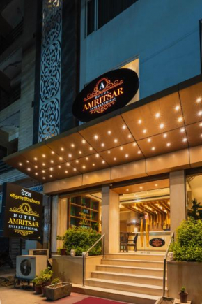 Hotel Amritsar International 2 min walk from Amritsar Bus Stand